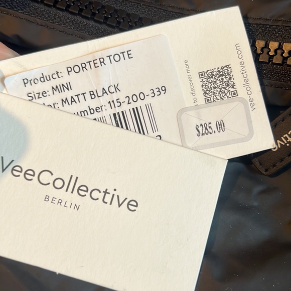 VeeCollective Mini Porter Quilted Ripstop Tote - Picture 9 of 12